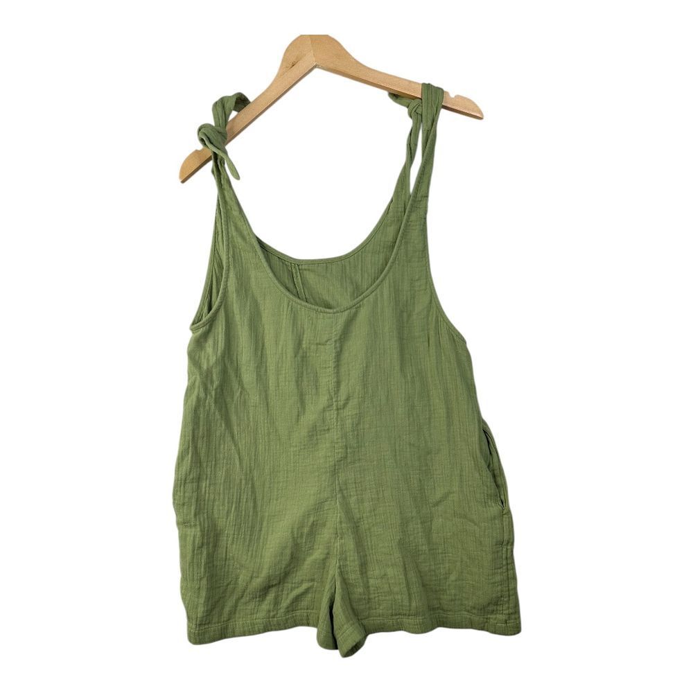 New Abound Strapped Shorts Romper size‎ XS Green